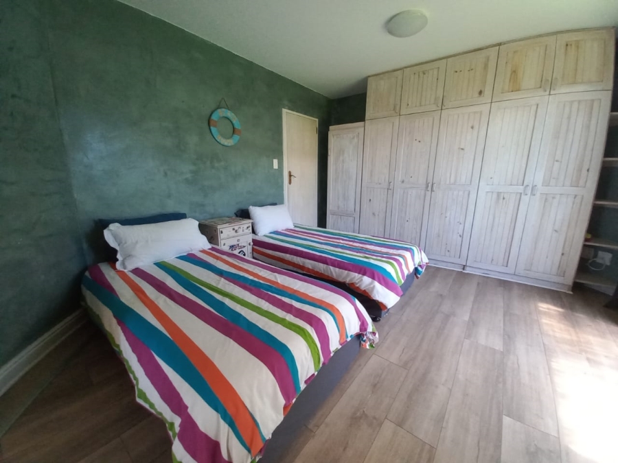 To Let 4 Bedroom Property for Rent in St Francis Bay Village Eastern Cape